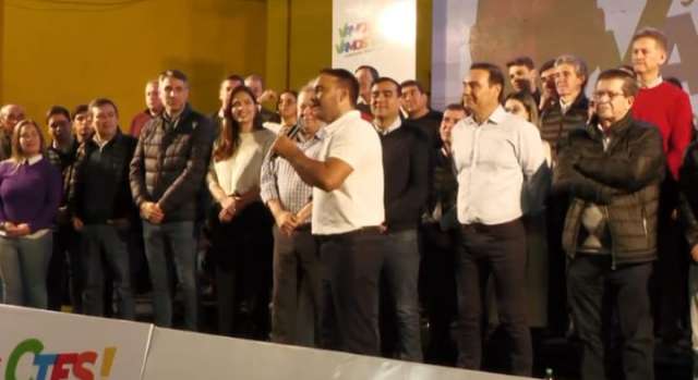 El candidato a gobernador  de Corrientes Juan Pablo Valdés señaló que en Santo Tomé concretarán 200 cuadras de asfalto